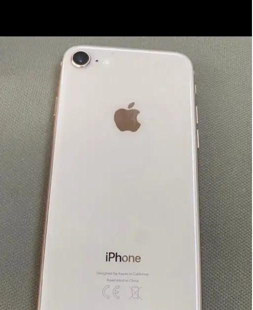 Apple Iphone 8 256GB GOLD COLOUR-  ايفون 8 128 قيقا