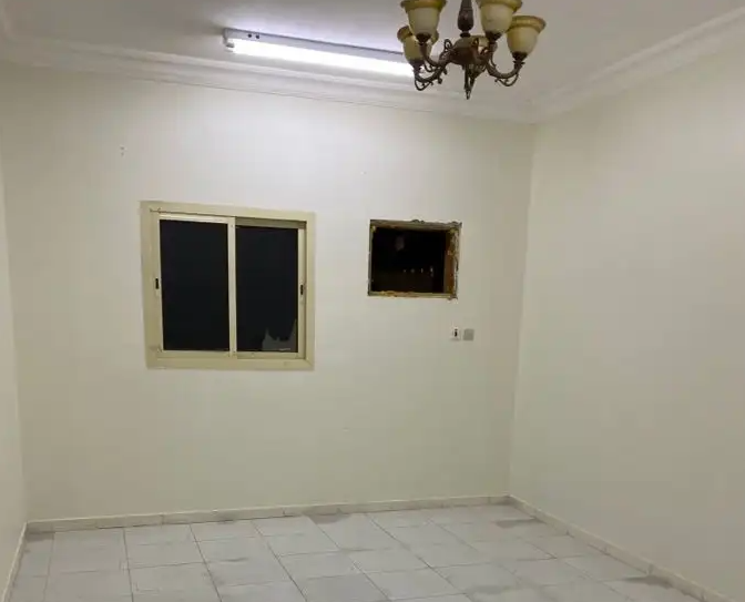 Fully Furnished Studio with Beautiful Kitchen & Bathroom close to Technical Collage-  دور للايجار حي لبن يبعد...