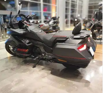 ​New Citycoco 2000W Fat Wide Tire Electric Scooter-  Honda Goldwing DCT. 2020....