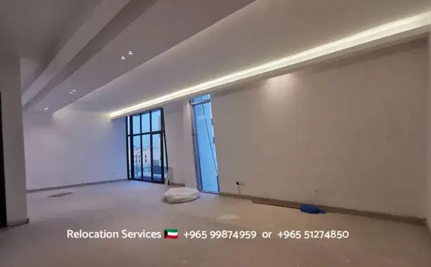 شقه للايجار في العين-  3bed apartment with...