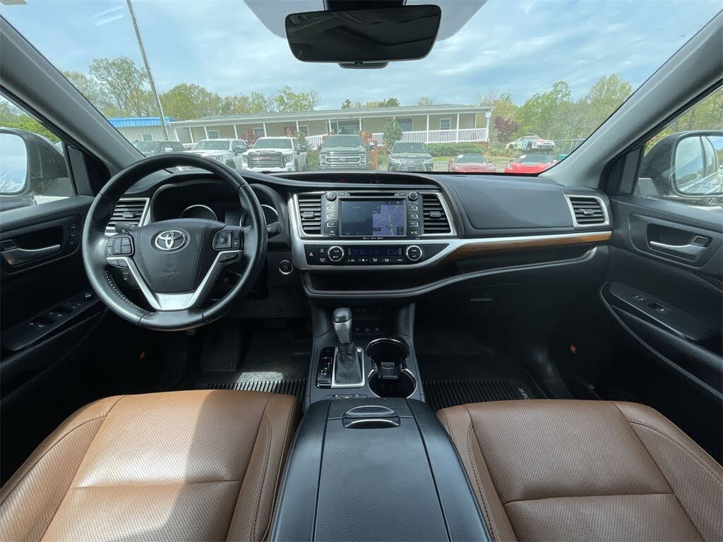 I want to sell my neatly used 2017 Toyota RAV4 XLE, in good and perfect shape for $15,000 USD. Kindly contact me by email if interested. God Bless You. Email : -  2018 Toyota Highlander...
